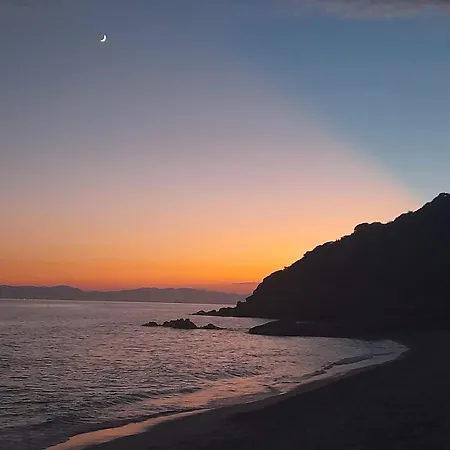 Casamanno Al Mare Kala E Moru * Geremèas